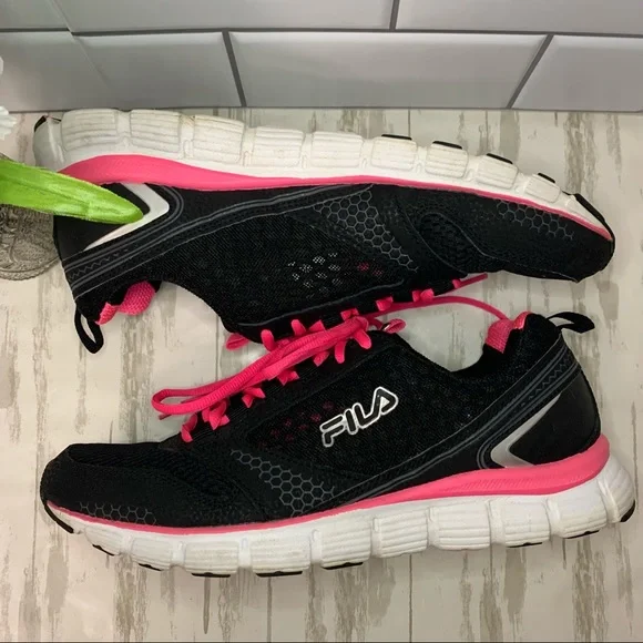 Fila Women’s Sneakers Black Pink Sz 9.5 - Picture 5 of 11
